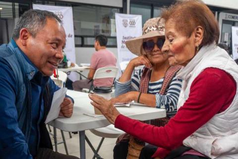 Más de 300 ciudadanos han recibido atención directa del presidente Javier Rivera Bonilla imagen 2
