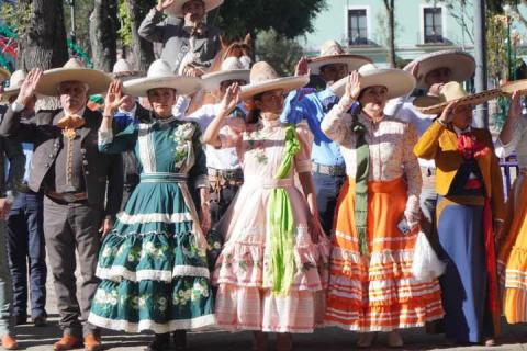 La construcción de la patria es la labor cotidiana que realizamos desde cualquier trinchera: Sergio Lara imagen 9