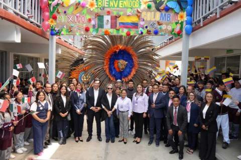 Secretaria de Educación de bogotá colombia visitó la técnica 58 "Plantel Azteca Tlaxcala imagen 6