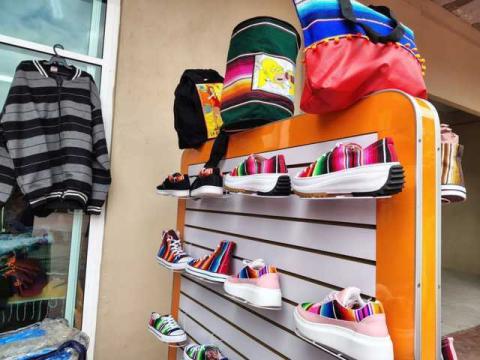 Contla de Juan Cuamatzi se llena de color y tradición con el Tianguis Artesanal del Sarape imagen 3