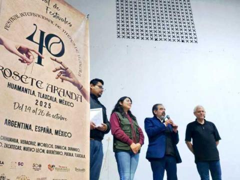 Familias chiautempenses disfrutaron del Festival de Títeres Rosete Aranda: Blanca Angulo imagen 6