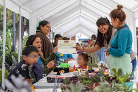 Huamantla revive sus raíces con el tradicional Tianguis del Trueque en el Parque Juárez imagen 2