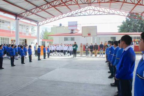 Ya vamos por la séptima techumbre escolar en Chiautempan: Blanca Angulo imagen 3