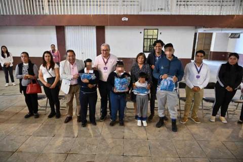 Ixtacuixtla se suma al programa estatal de entrega de uniformes escolares gratuitos imagen 5