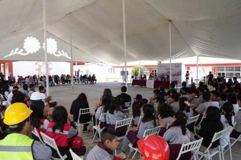 Recibió Secundaria Técnica 53 “Matlalcueyetl” de Apizaco distintivo “Escuela comprometida con los derechos humanos” imagen 7