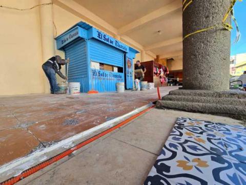 Blanca Angulo Meneses, anunció que ya iniciaron de los trabajos de rehabilitación en la fachada del Mercado Hidalgo imagen 3