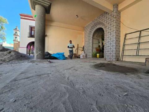 Blanca Angulo Meneses, anunció que ya iniciaron de los trabajos de rehabilitación en la fachada del Mercado Hidalgo imagen 2