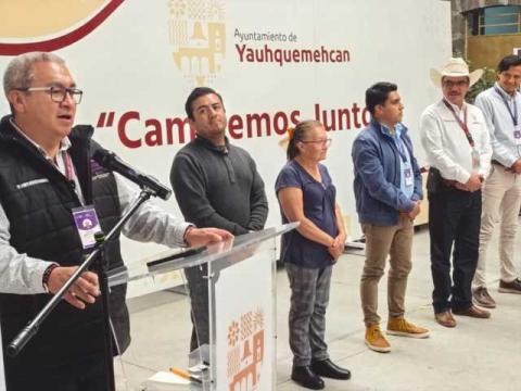 Entrega SEPE-USET uniformes gratuitos en Yauhquemehcan imagen 1