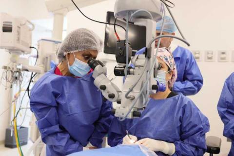 Inicia campaña de cirugías de cataratas y de mínima invasión  imagen 9