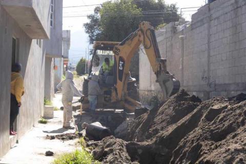 Inicia rehabilitación de drenaje sanitario en El Pueblo de la Cruz para mejorar condiciones de vida y salud imagen 1