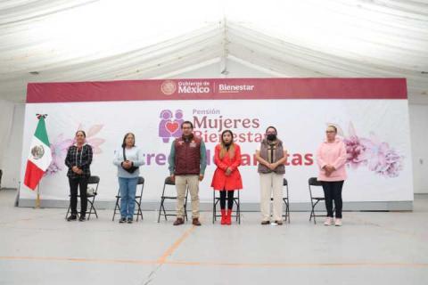 Entregan en Contla tarjetas del Programa Pensión Mujeres Bienestar imagen 2