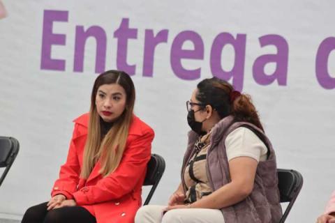 Entregan en Contla tarjetas del Programa Pensión Mujeres Bienestar imagen 1