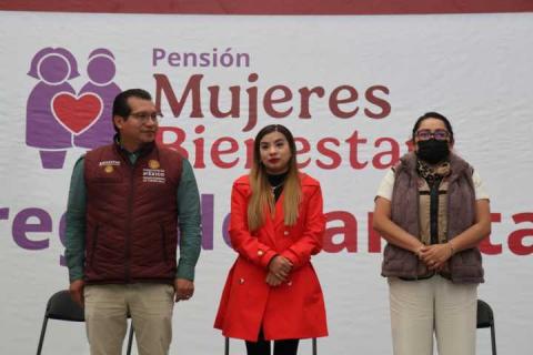 Entregan en Contla tarjetas del Programa Pensión Mujeres Bienestar imagen 4