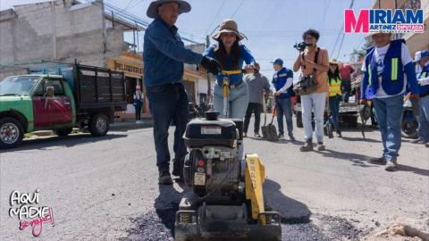 El programa de bacheo impulsado por la diputada Miriam Martínez llegó al corazón del sur tlaxcalteca imagen 2