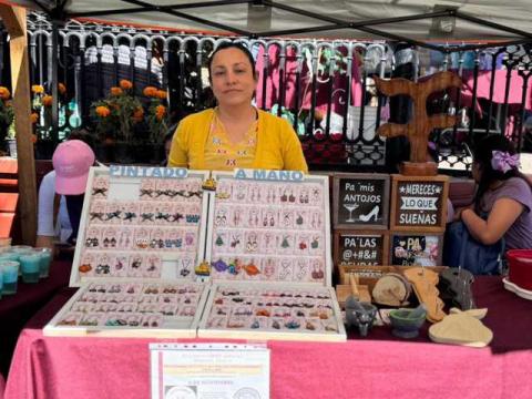 Con "Bazar Crea Libre" se impulsa a las mujeres de Tlaxco imagen 6