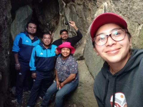 Coordinación de Juventud de Tetla realizó una caminata de senderismo imagen 1