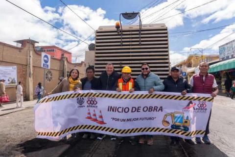 Con Javier Rivera, la Avenida Xicohténcatl se transforma con más de 4 mil m² de reencarpetamiento imagen 2