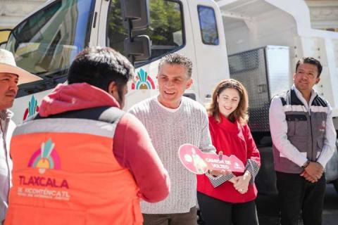 Alfonso Sánchez García pone al servicio de los capitalinos nuevos vehículos para obras y servicios públicos imagen 2