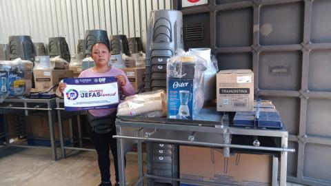 SEDIF Tlaxcala y DIF Panotla entregan proyectos productivos a mujeres jefas de familia
