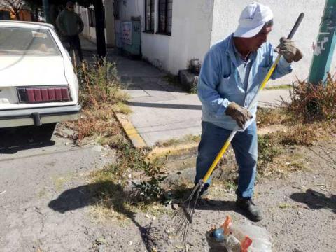 Realizan trabajos de mantenimiento en la Unidad Santa Cruz imagen 4