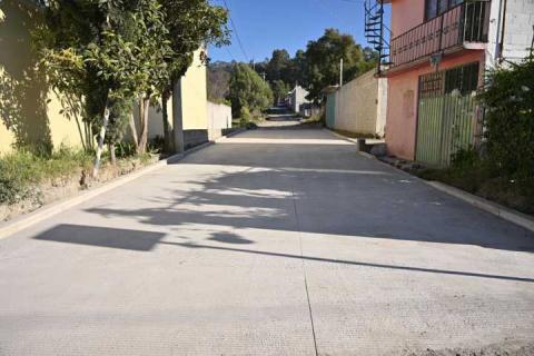 Ixtacuixtla entrega dos nuevas calles que dignifican la vida de las familias en Santa Cruz El Porvenir imagen 5