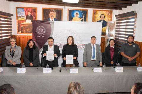 Firma Poder Judicial del Estado de Tlaxcala Convenio de Colaboración y da Banderazo de Salida del Juzgado Itinerante en Sanctórum imagen 3