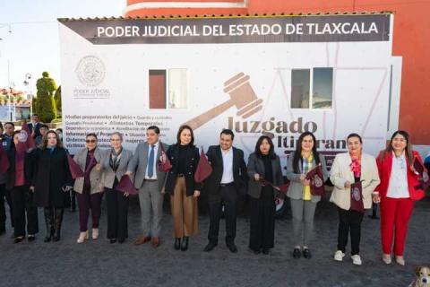 Firma Poder Judicial del Estado de Tlaxcala Convenio de Colaboración y da Banderazo de Salida del Juzgado Itinerante en Sanctórum imagen 1