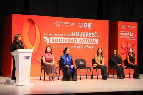 Angelica Aragón llama a transformar la vida de las mujeres; son la fuerza que sostiene a tlaxcala: Lorena Cuellar imagen 6