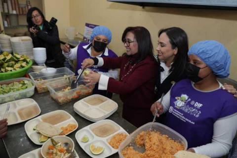 Entrega Gobernadora equipo a comedores escolares del SEDIF imagen 3