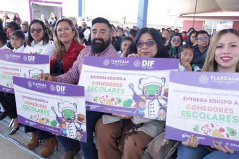 Entrega Gobernadora equipo a comedores escolares del SEDIF imagen 9