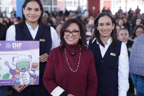 Entrega Gobernadora equipo a comedores escolares del SEDIF imagen 1