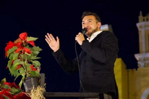 Chava Santos inaugura la Aldea Mágica 2025 en una noche llena de alegría y música imagen 2