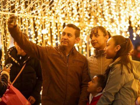 Tlaxco se llena de luz, magia y espíritu navideño imagen 7