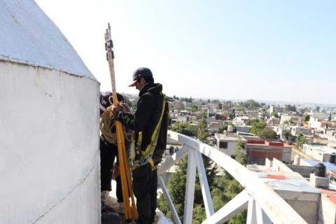 Inician trabajos de rehabilitación en tanque elevado de sección primera en Contla imagen 1