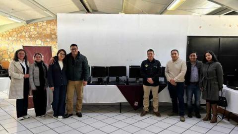 Greenbrier Tlaxcala dona 18 computadoras al DIF Tetla de la Solidaridad imagen 5
