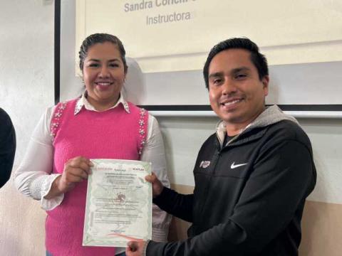 Concluye curso de Atención al Ciudadano para personal del Ayuntamiento de Tetla imagen 1