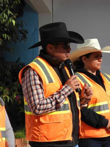 Inaugura Presidente de Yauhquemehcan pavimentación en San Benito imagen 4
