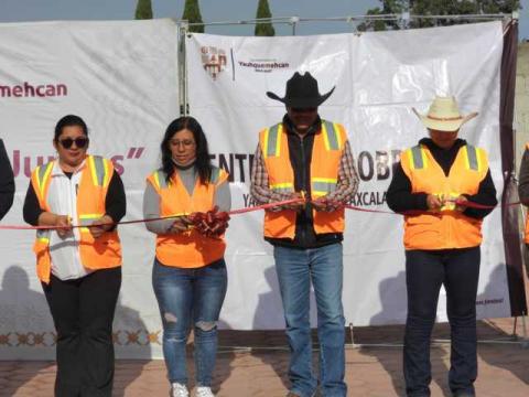 Inaugura Presidente de Yauhquemehcan pavimentación en San Benito imagen 2