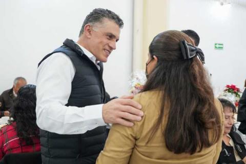 Reconoce Alcalde labor docente del Cobat 01 durante convivencia navideña imagen 6