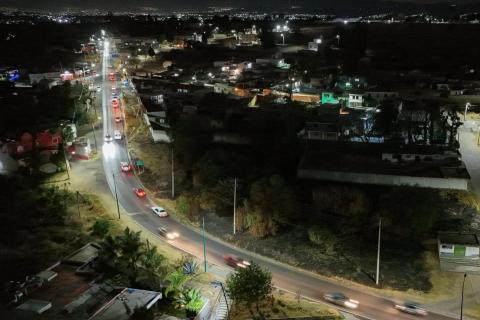 Alcalde inaugura alumbrado público en la carretera Tlaxcala - Texoloc imagen 4