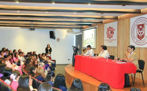 La UATx impulsa reflexión sobre desarrollo integral en la primera infancia