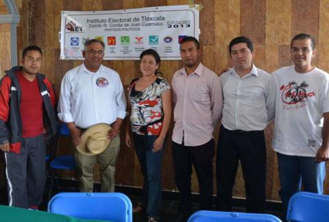 En visita de cortesía y dentro del marco de la legalidad, Felipe Hernández Hernández visitó y saludó a los integrantes del Consejo Distrital III con la finalidad de ponerse a sus ordenes y asegurar que se mantendrá dentro los margenes del Pacto de Civilidad y la ley.
