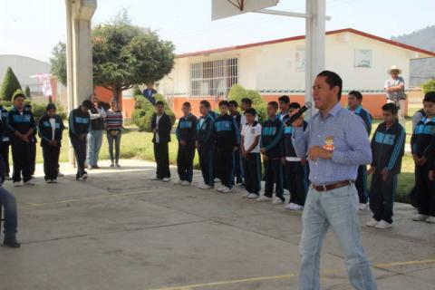 Alcalde entrega obra infraestructura educativa y de mejoramiento urbano imagen 4