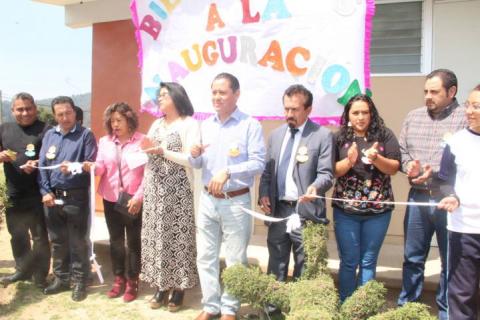 Alcalde entrega obra infraestructura educativa y de mejoramiento urbano imagen 3