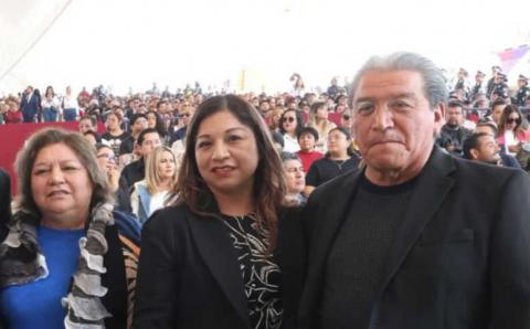 Karina Erazo le da licencia a su hermano para que no pierda su plaza; pero está en la cárcel