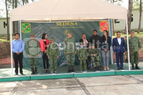 Alcalde atestigua nombramiento de 3 Soldados Honorarios en la 23 zona militar imagen 4