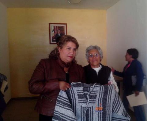 Fascinante encuentro entre DIF de Tzompantepec y abuelitos imagen 3