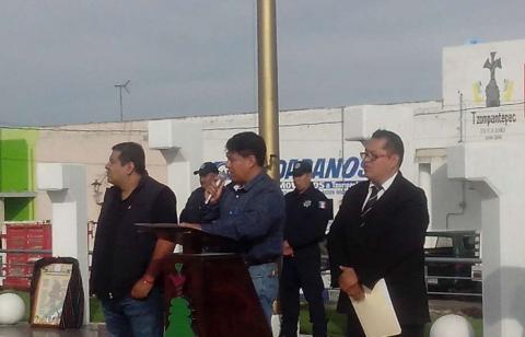 Encabeza VCL fijación de Bando Solemne en Tzompantepec imagen 3