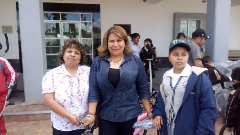 Extienden a Tzompantepec apoyos del programa “Ayúdame a Llegar” imagen 3