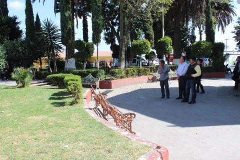Alcalde arranca con la rehabilitación del parque central imagen 1